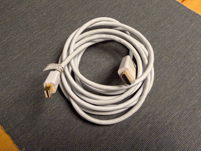 Deltaco HDMI to miniDP kaapeli (3 m)