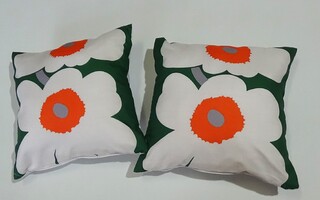Marimekko 2kpl Unikko sisustustyynyt, suloiset,30 cm x 30 cm