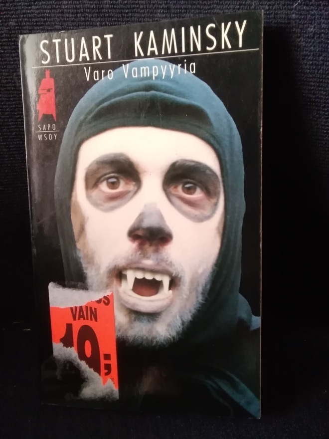 Stuart Kaminsky: Varo vampyyria -Sapo-
