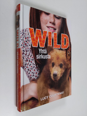 Lucy Courtenay : Yhtä sirkusta