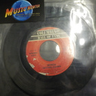 WINGS - GETTING CLOSER / GOODNIGHT TONIGHT VG+ 7" - pikkukuva 1