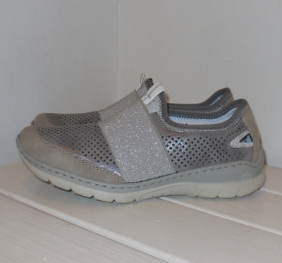 37 - Rieker harmaat sneakerit * UUDET