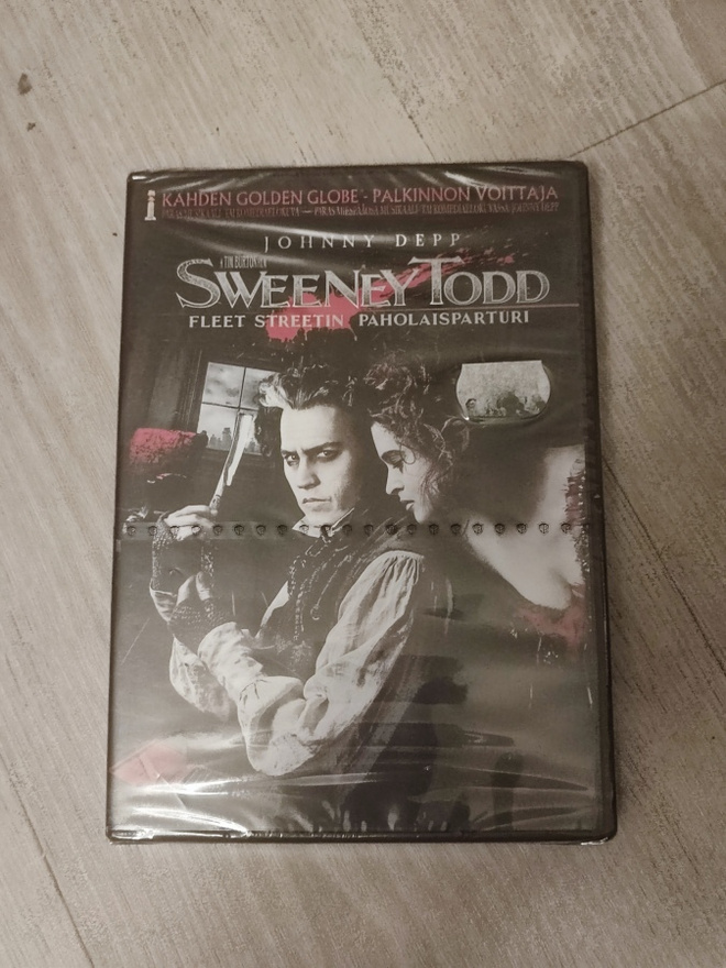 Sweeney Todd Fleet Streetin paholaisparturi UUSI
