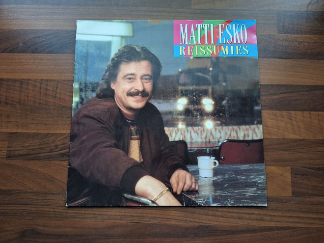 MATTI ESKO - REISSUMIES . LP