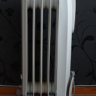 Öljytäytteinen sähköpatteri DeLonghi, 1000 W - pikkukuva 4