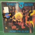 TWISTED SISTER - UNDER THE BLADE EI LEVY! NIMMARI - pikkukuva 1