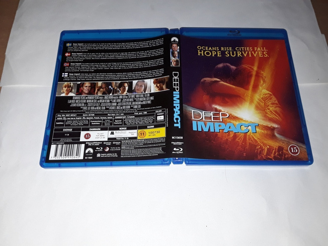 Deep Impact - NORDIC Region B Blu-Ray (Paramount)