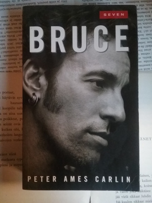 Peter Ames Carlin - Bruce (pokkari)