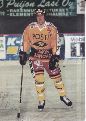 Pekka Tirkkonnen. Postin kummipelaaja. e294