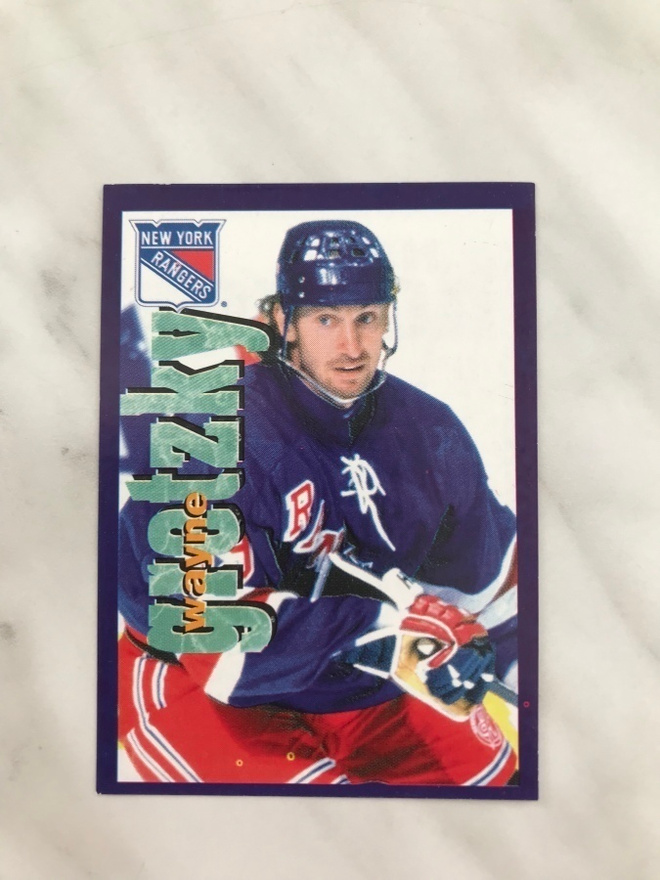 1998-99 Panini Stickers Wayne Gretzky #80