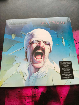 SCORPIONS blackout LP 50th deluxe...