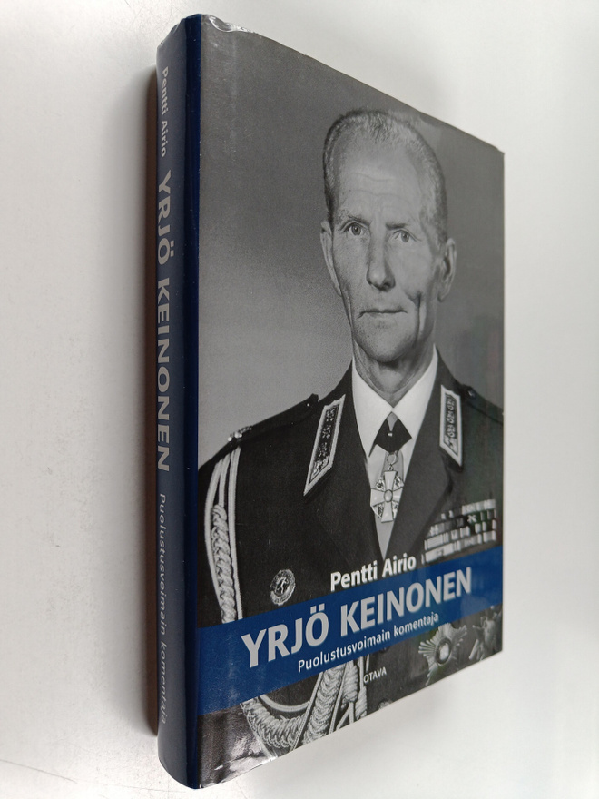 Pentti Airio : Yrjö Keinonen : puolustusvoimain komentaja