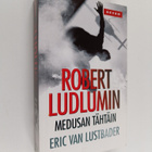 Eric Van Lustbader : Robert Ludlumin Medusan tähtäin - pikkukuva 1