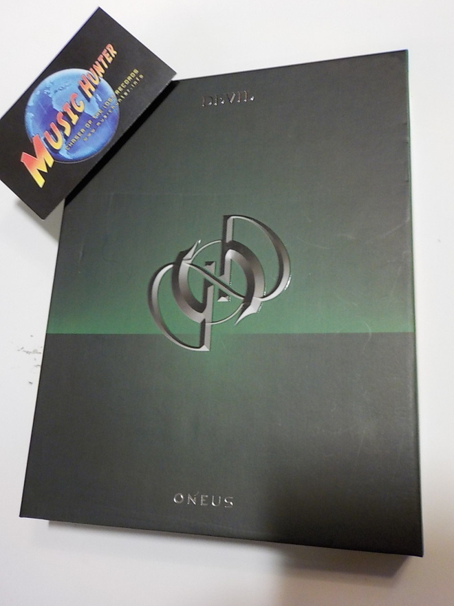 ONEUS - DEVIL CD+BOOKLET BOKSI