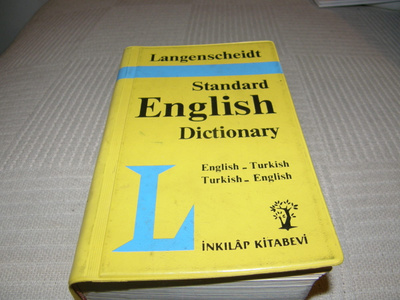 Langenscheidt Standard English Dictionary English - Turkish