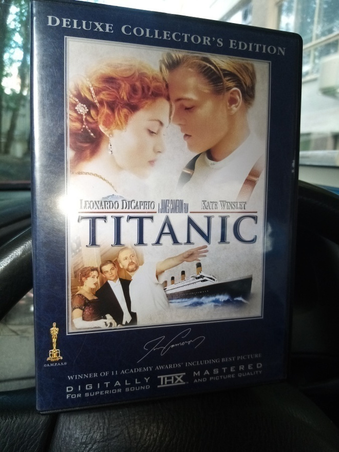 4DVD TITANIC DELUXE COLLECTOR'S EDITION