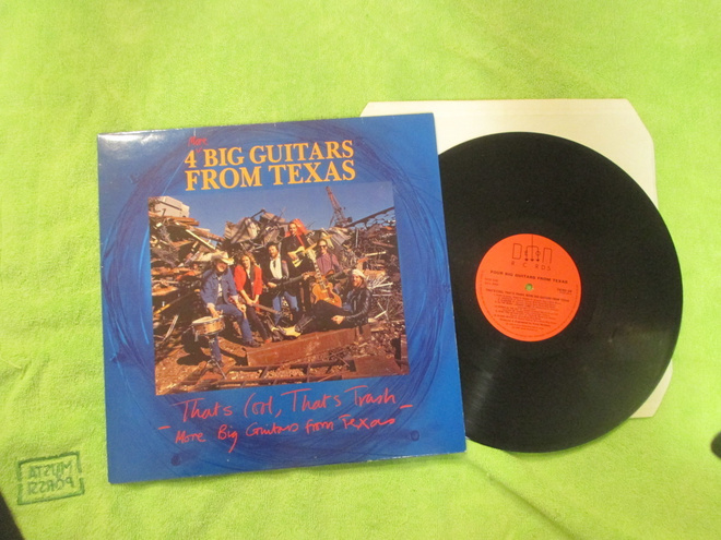4 BIG GUITARS FROM TEXAS ; FIEND 68