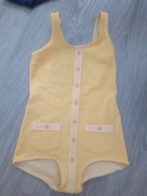 Keltainen retro uimapuku koko 150cm