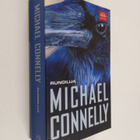 Michael Connelly : Runoilija - pikkukuva 1