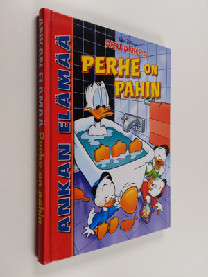 Perhe on pahin