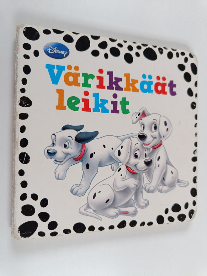Riikka Harmaja-Pennanen : Värikkäät leikit