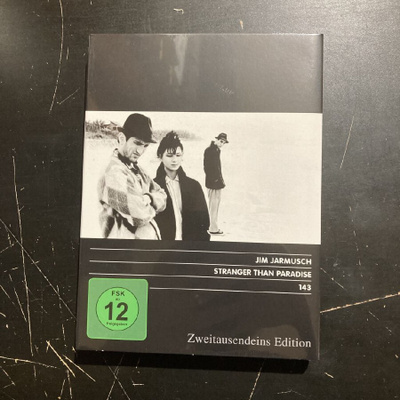 Muukalaisten paratiisi DVD (UUSI)