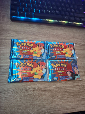 Pokemon Topps Series 2 avaamattomat boosterit 4 kpl