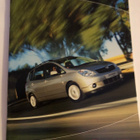 Myyntiesite - Toyota Corolla Verso - 2002 - pikkukuva 1