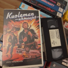 Kuoleman uhmaajat ( iso kotelo ) - pikkukuva 3