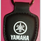 Pieni nahkainen musta Yamaha avaimenperä #30279 - pikkukuva 1