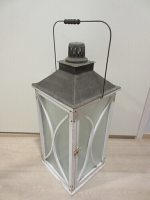 Lyhty ISO 64 cm korkea!!!