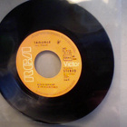 ELVIS PRESLEY : T-R-O-U-B-L-E-/Mr. SONGMAN : VINYYLI 7" 1975 - pikkukuva 1