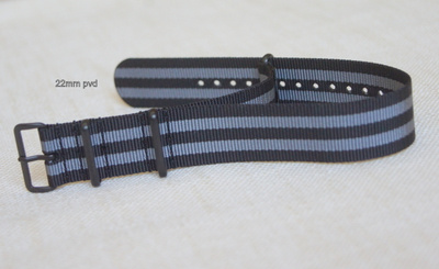 NATO " James Bond " tyylinen 22 mm musta/harmaa ranneke pvd