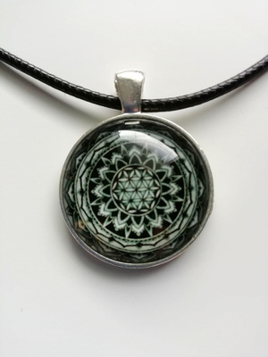 Kaulakoru, Mandala riipus