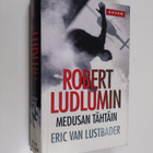 Eric Van Lustbader : Robert Ludlumin Medusan tähtäin - pikkukuva 1