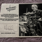 Max Weinberg (Brucen rumpali) käyttämä rumpukalvo nimmarilla - pikkukuva 5