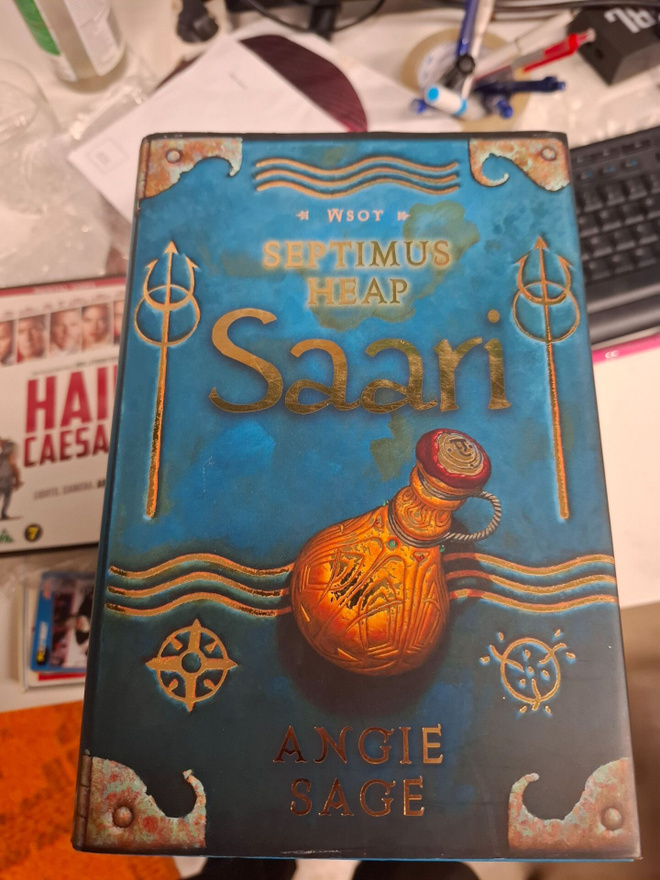 Angie Sage Septimus Heap Saari