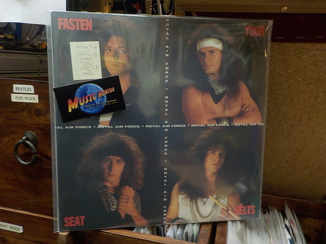 ROYAL AIR FORCE - FASTEN YOUR SEAT BELTS UUSI LP