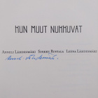 Anneli Lähdesmäki : Kun muut nukkuvat (signeerattu) - pikkukuva 3