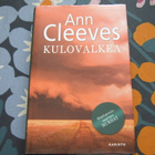 Ann Cleeves: KULOVALKEA  (1.painos) - pikkukuva 1