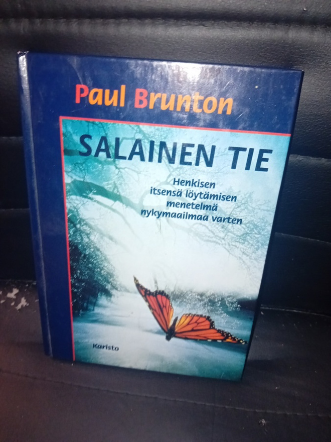 Paul Brunton : Salainen tie ( SIS POSTIKULU  )