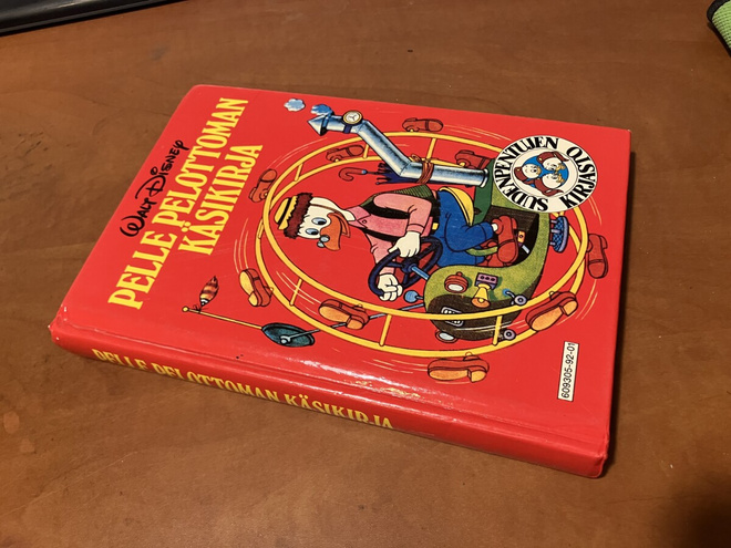 DISNEY PELLE PELOTTOMAN KÄSIKIRJA HYVÄ