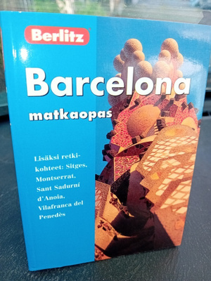 Berlitz BARCELONA matkaopas (2003) Sis.postikulut