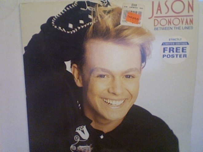 JASON DONOVAN :: BETWEEN THE LINES :: VINYYLI  LP    1990