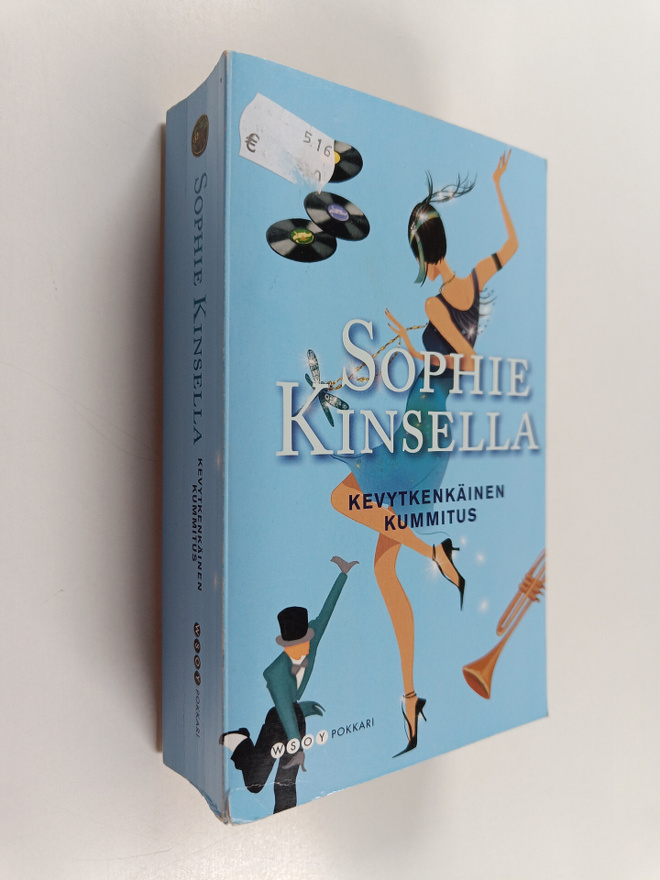 Sophie Kinsella : Kevytkenkäinen kummitus