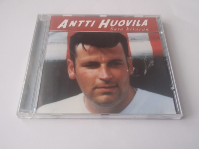 ANTTI HUOVILA - SATA KITARAA .cd ( Hyvä kunto )