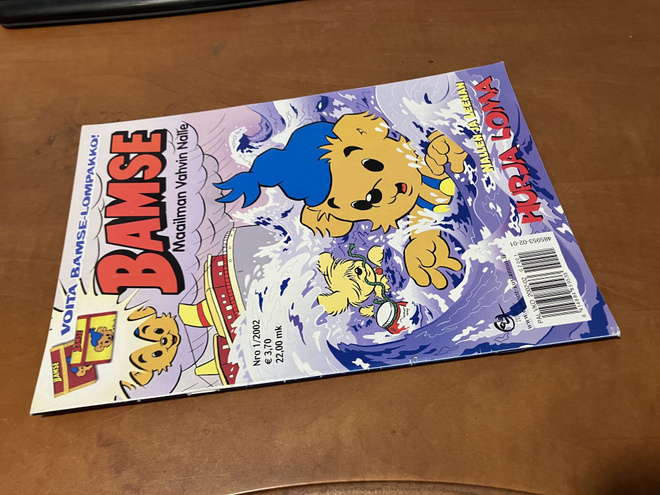 MAAILMAN VAHVIN NALLE 1/2002 HYVÄ