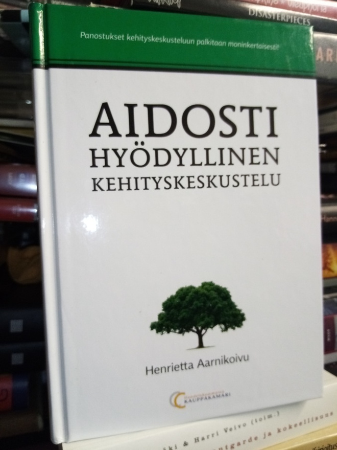 Aarnikoivu :  Aidosti hyödyllinen kehityskeskustelu ( SIS PS