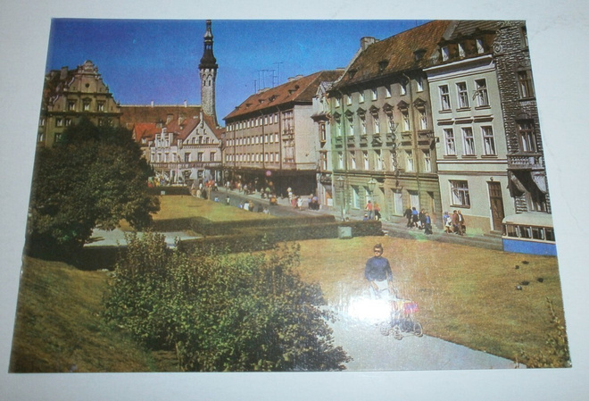 Tallinn, Harju tänav - Harjukatu v. 1978,  ei kulk.