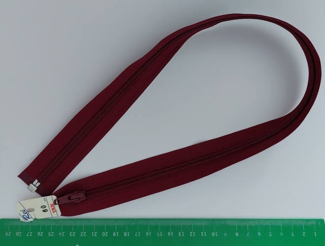 vetoketju paketti nro 6 :  60 cm erivärit 9 kpl